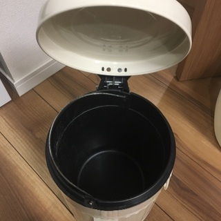 [ジャンク] サリュ ダストボックスの画像