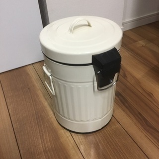 [ジャンク] サリュ ダストボックスの画像