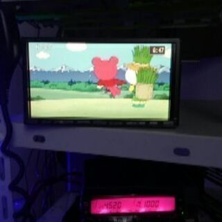 無線機とナビテレビ７インチの画像