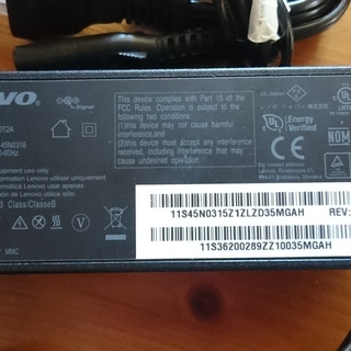 Lenovo純正ACアダプター　ADXL65NDT2A