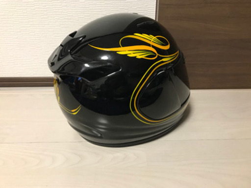 新品 未使用 アライ ヘルメット フルフェイス クァンタム  ピンストライプ