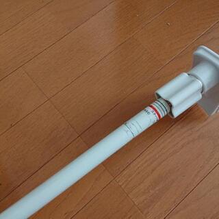 突っ張り棚（白）の画像