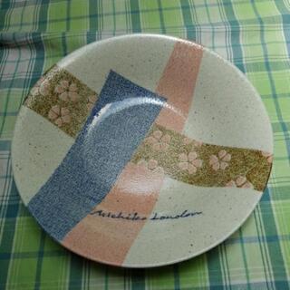 MICHIKO LONDON の皿
