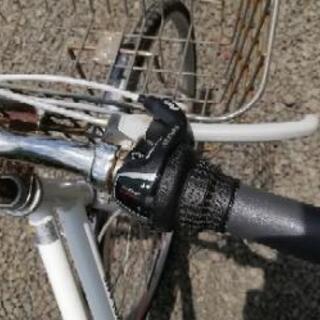 自転車　27インチ　6段変速　ノーパンクタイヤの画像