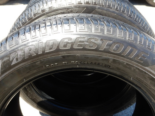 235/55Ｒ18　ブリヂストン　4本セット　ハリアー、レクサスＮＸなどに！
