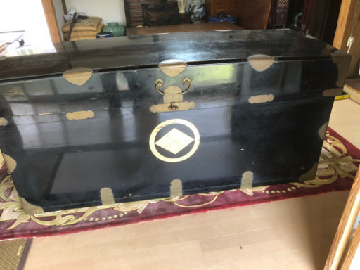 武田家 長持 漆塗り 衣装箱 特大サイズ