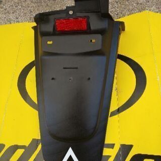 マジェスティ125  純正フェンダー中古品