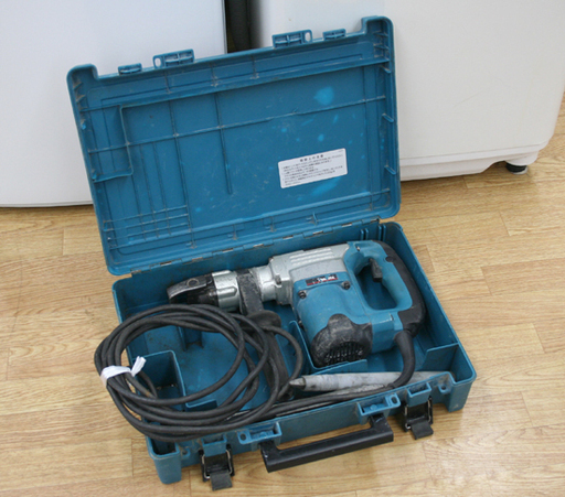 makita/マキタ 電動ハンマ― HM0830 専用ケース・おまけ付き AC100V 50/60Hz  ☆ PayPay(ペイペイ)決済可能 ☆ 札幌市 清田区 平岡