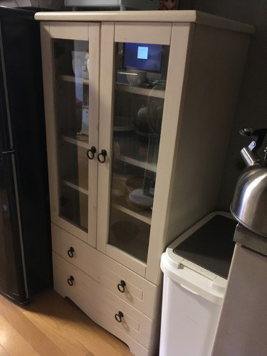 レトロ食器棚 一人暮らし用