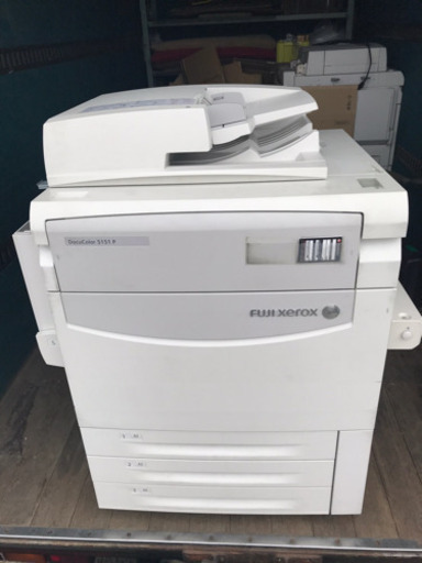 カラー複合機 DocuColor 5151P