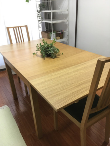 ※美品/シンプル※ IKEA ダイニングテーブル(2〜6人掛、伸びます)