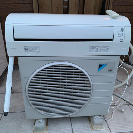 ダイキン エアコン  S28RTES-W（ホワイト）10畳用