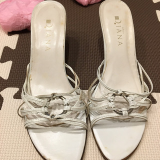 ダイアナサンダルの画像