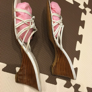 ダイアナサンダルの画像