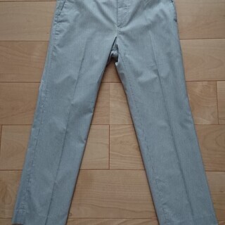 美品　ユニクロ　スリムフィット　パンツ