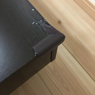 ガラステーブルの画像
