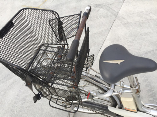 中古電動自転車シルバー26インチ ブリジストン