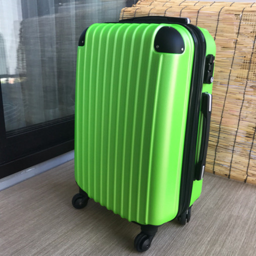 美品 軽量スーツケース TASロック