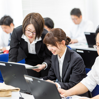 ☆ITサポート事務☆未経験者歓迎、AI・RPAを研修で学べる！の画像