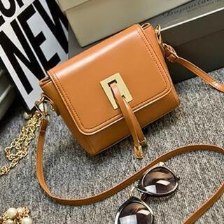 【新品】大人シンプル コンパクト 上品 レトロ ショルダーバッグ 茶色の画像