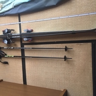 スキー板とストック