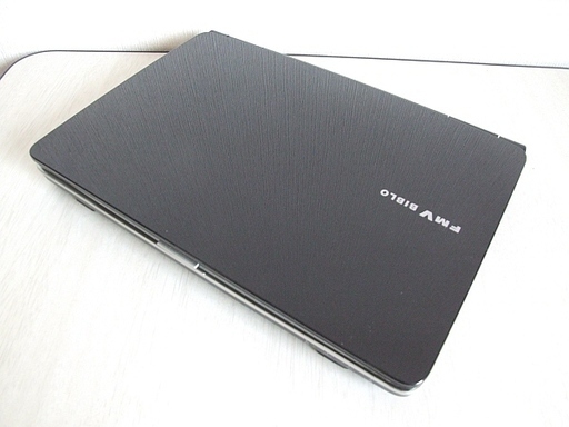 高速SSD240GB搭載　Fujitsu FMV-BIBLO NF/D75 ノートパソコン　2