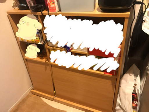 茶色い棚
