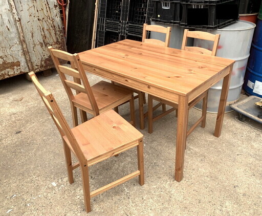 IKEA ダイニングテーブルセット JOKKMOKK ヨックモック 16384 テーブル+椅子４脚 ★使用感僅少・美品