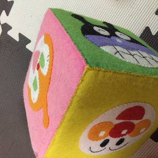 (お取引完了)ハンドメイド アンパンマン大きいじゃんけんサイコロ