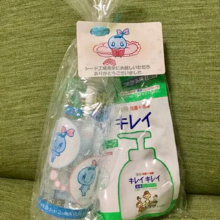 キレイキレイ 200ml つめかえ用 ソープディスペンサー付