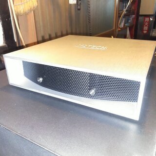 M2TECH YOUNG