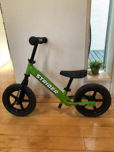 ストライダー  グリーン