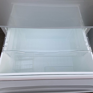 美品✨【3ヶ月保証☆無料設置】3ドア冷蔵庫 東芝 375L 2015年製 自動製氷機能付 美品✨【3ヶ月保証☆無料設置】3ドア冷蔵庫 東芝 375L 2015年製 自動