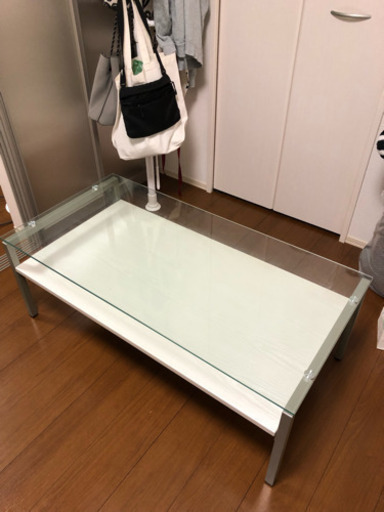 ニトリ ガラステーブル