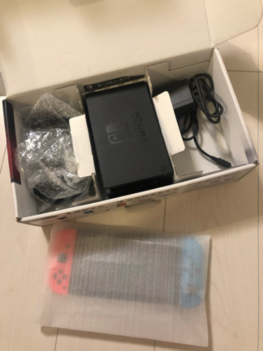 Nintendo Switch Joy-Con (L) ネオンブルー / (R) ネオンレッド