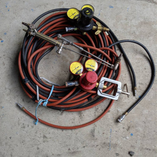 溶接ホース等調整器