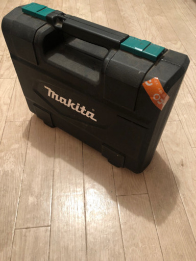 インパクトドライバー 電動ドリル makita マキタ