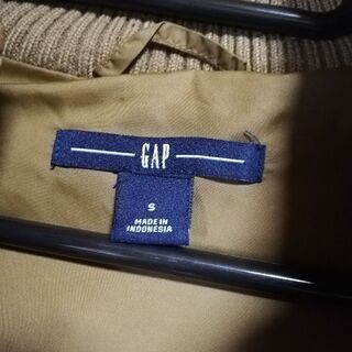 Gap　レディース ダウンジャケットの画像