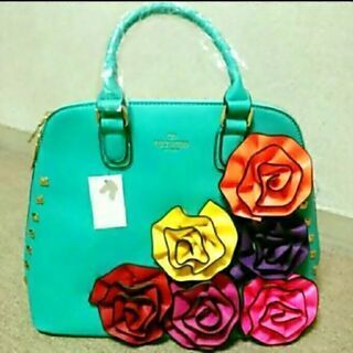 新品 パステルグリーン ポリドータイプ バック