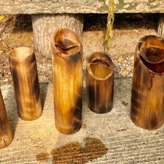 焼き色つき竹製酒器各種の画像