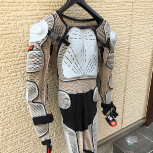 プロテクター ダイネーゼ MTB マウンテンバイク モトクロス