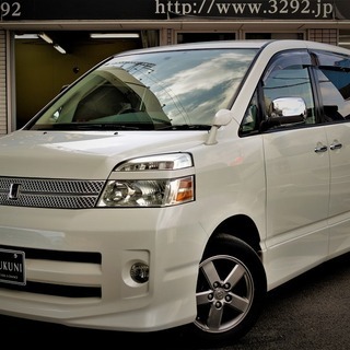 ⭐誰でも車がローンで買える⭐🚗自社ローン専門店🚗トヨタ ヴォクシ...