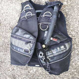 NJ066 ダイビング用品 マリンスポーツ 一式 レギュレーター付きの画像