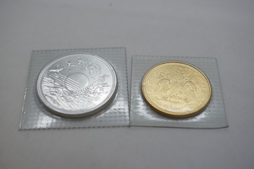 天皇陛下御在位60年記念金貨/銀貨セットブリスターパック