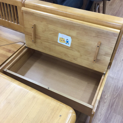 収納ベンチダイニング4点セット売ります！