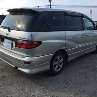 審査なし自社ローンの車屋 トヨタエスティマ 12年式 走行17万キロ 8人 自賠責保険7月10日の画像