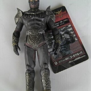 バンダイ製2000年発売★仮面ライダー クウガ怪人シリーズ 9番...