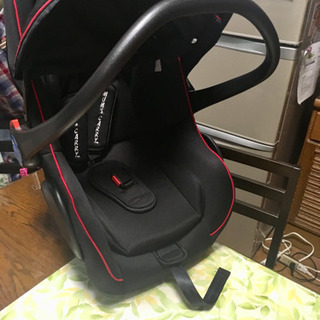 チャイルドシート 新生児〜1歳頃まで