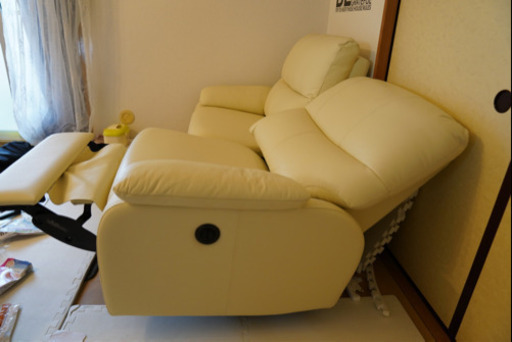 IDC 大塚家具 【定価17万円 】【2.5人掛け】電動リクライニングソファ★