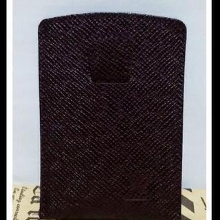 ・ルイ.ヴィトン[タイガ]カードケース(箱付き美品)・の画像